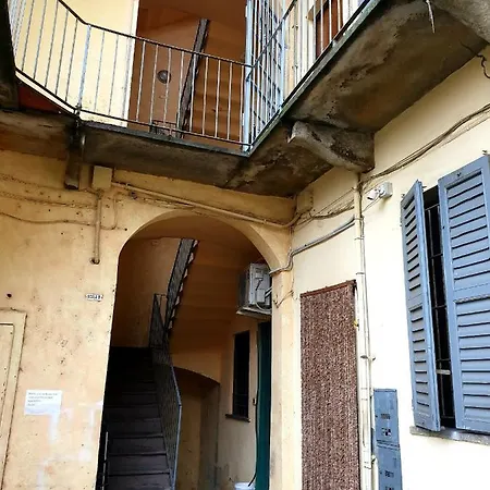 Apartment Lucy's Houses - Vittoria Arancio Novara